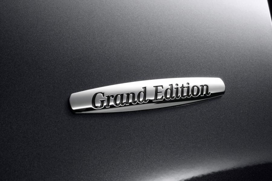  Mercedes-Benz R350 Grand Edition 2009 года  (фото 4 из 7)